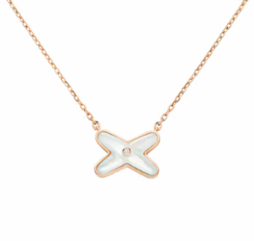 Rose gold, mother-of-pearl, diamond